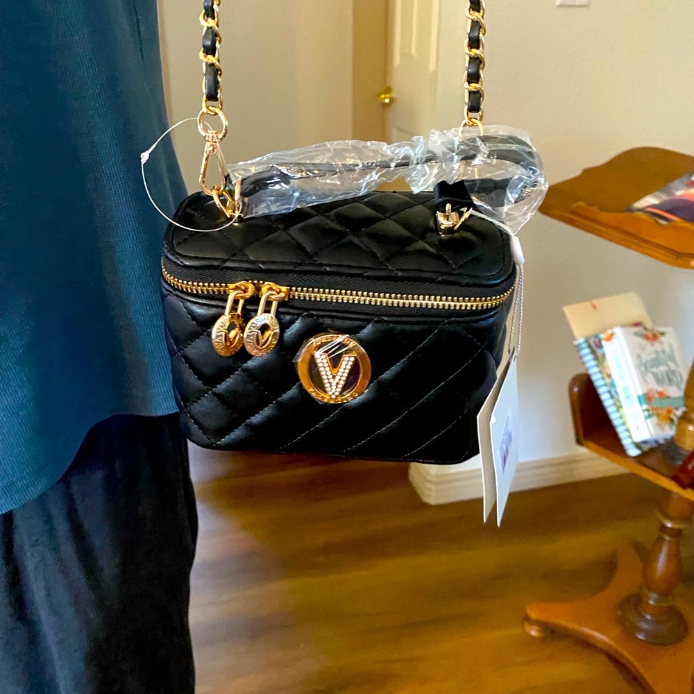 Black Crossbody